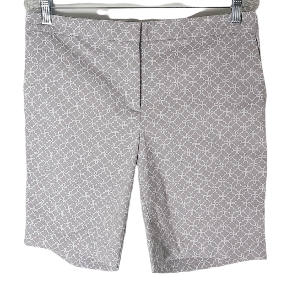 Mario Serrani Italy high rise flat front geometric print shorts women's size 10